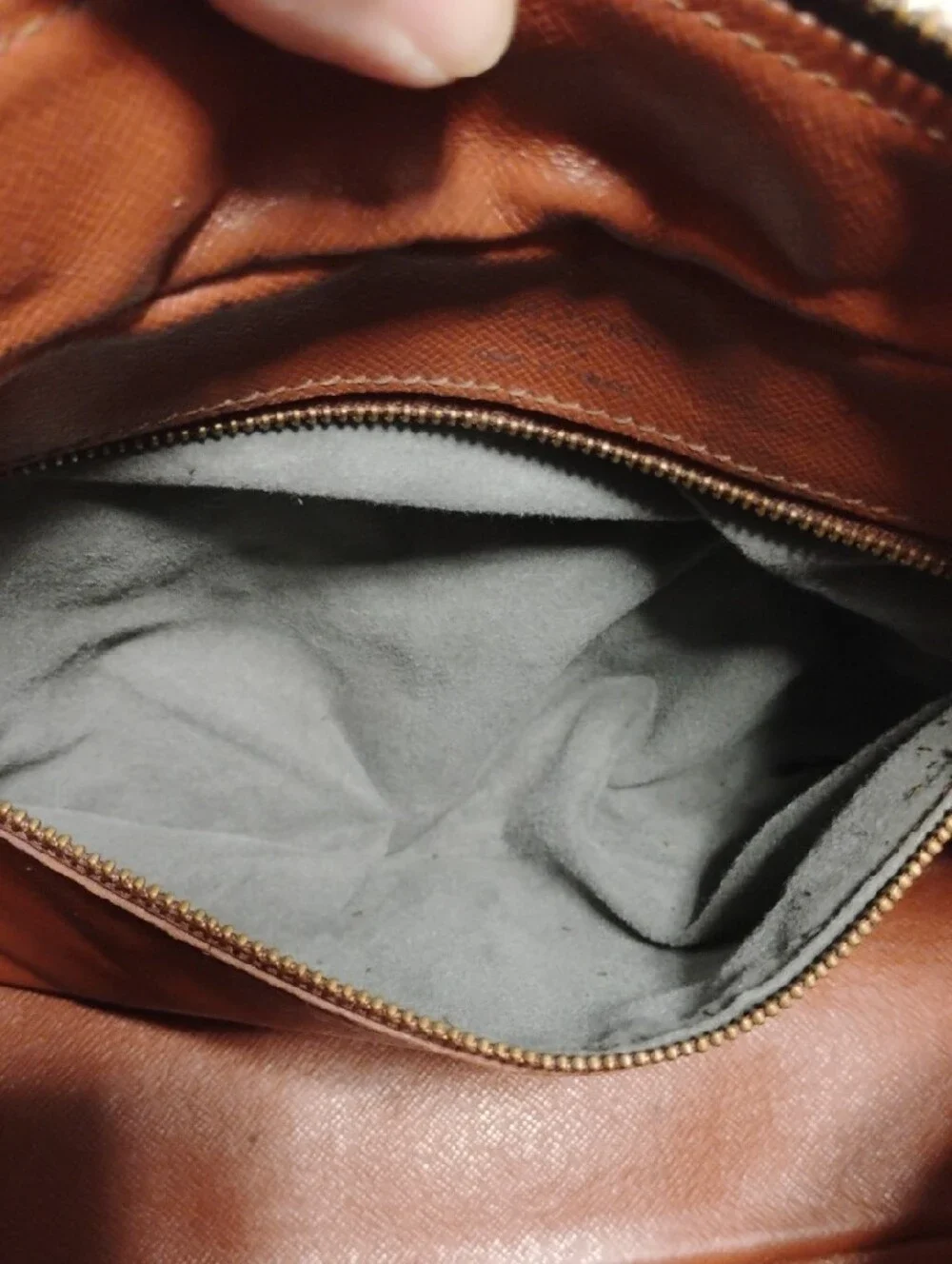 SALE! Louis Vuitton Boulogne 35 Vintage Monogram Shoulder Bag